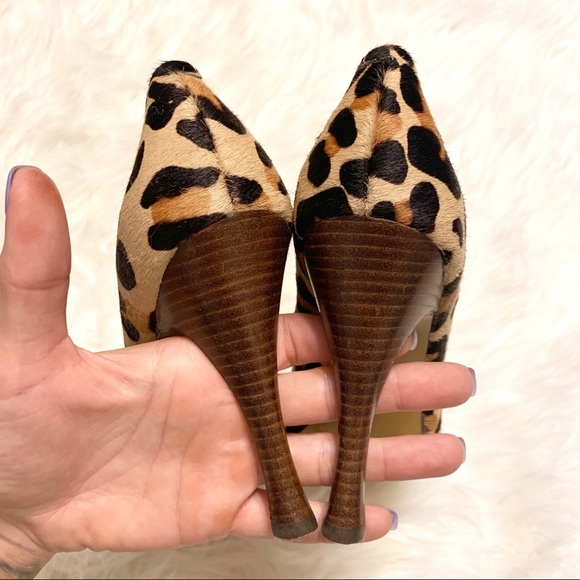 BCBG Dania leopard print calf hair pumps 6.5 - Picture 5 of 6